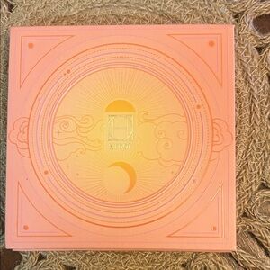 HipDot Peach and Gold Palette